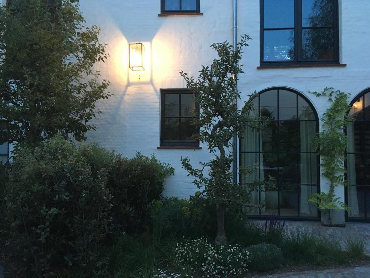 The Herring'S Residence - Stylish Private Cottage With Breakfast In Historic Center - Adults-Only Brügge Exterior foto