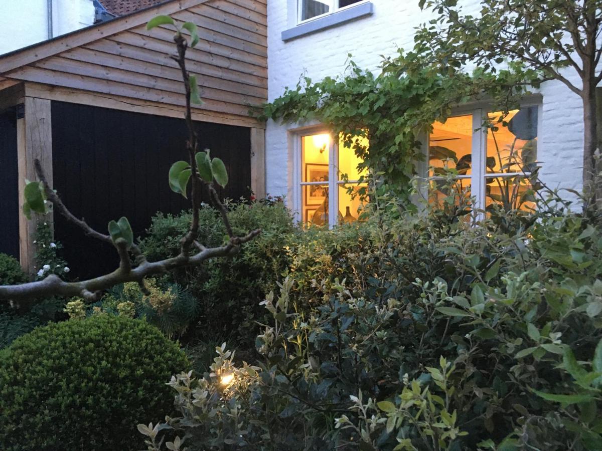 The Herring'S Residence - Stylish Private Cottage With Breakfast In Historic Center - Adults-Only Brügge Exterior foto