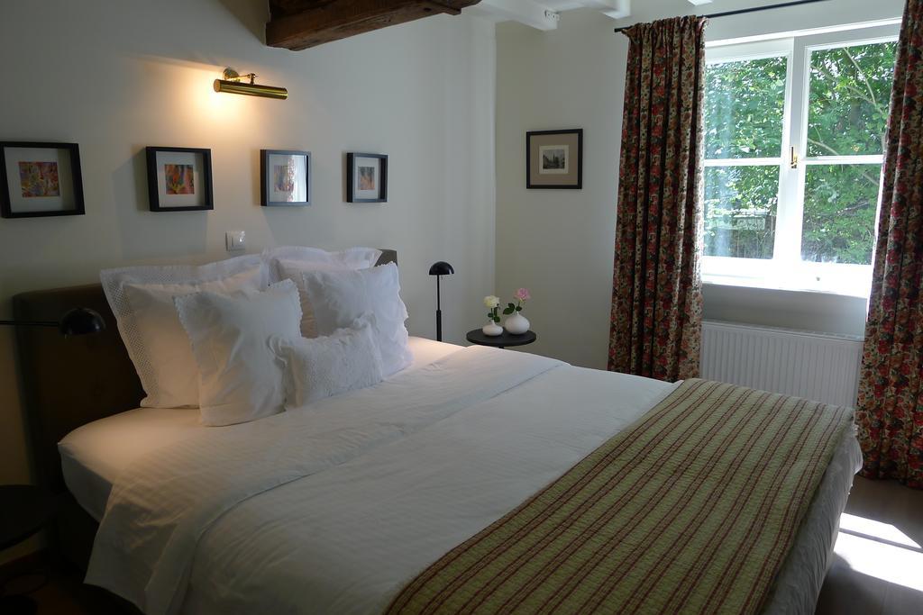The Herring'S Residence - Stylish Private Cottage With Breakfast In Historic Center - Adults-Only Brügge Zimmer foto